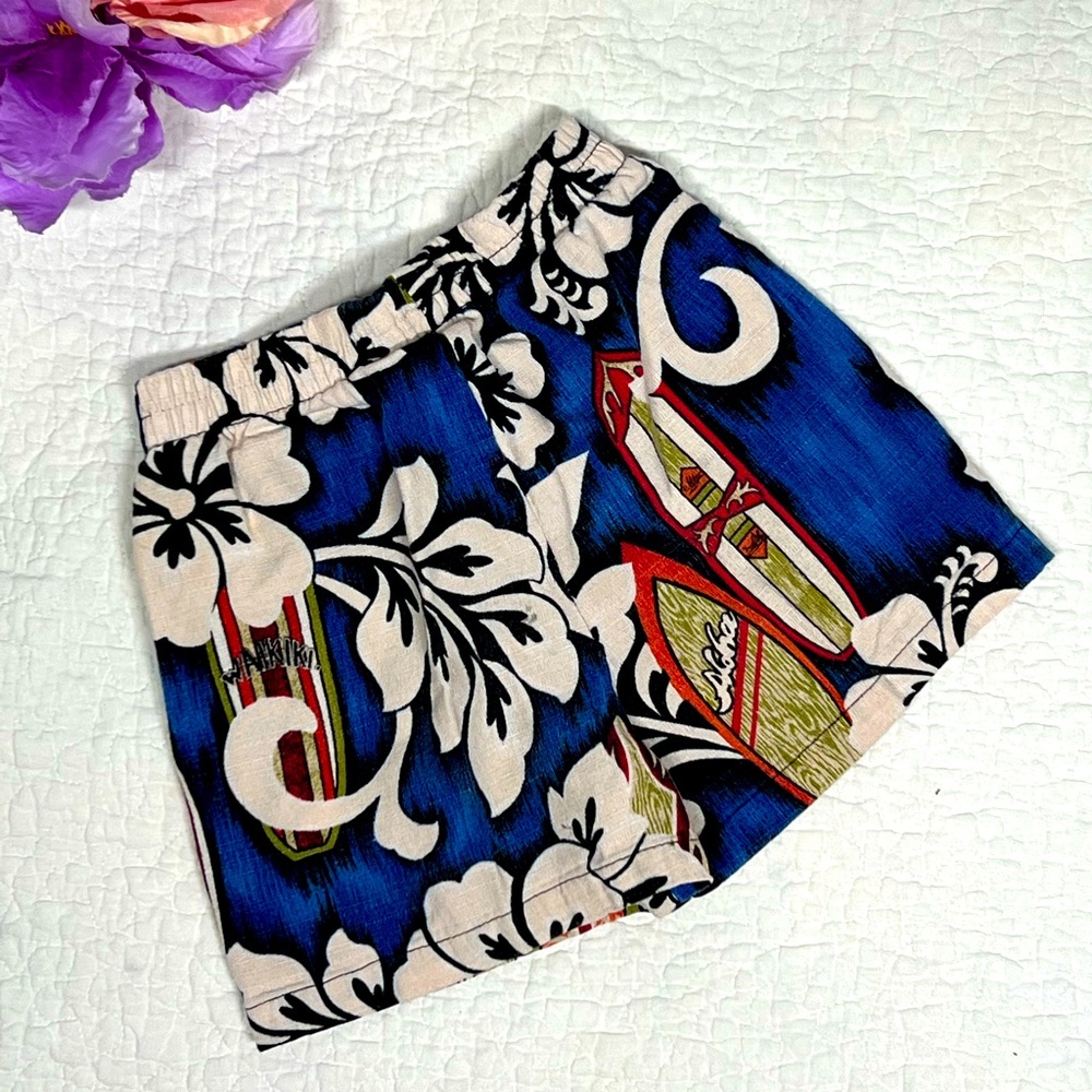 Boy's Made in Hawaii Hawaiian Scene Shorts; Size 5
